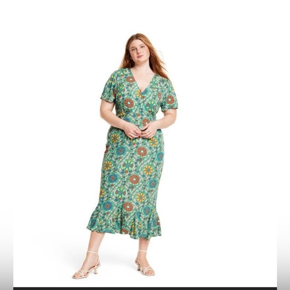 RHODE Dresses & Skirts - Rhode X Target zinnia floral green dress. Size 17